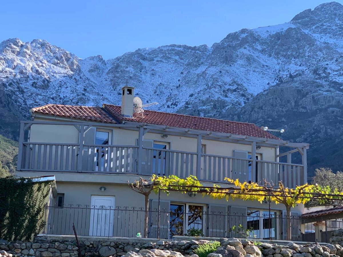 Casa Basgiu, Chambres Avec Balcon Et Table D'Hotes Zilia Exteriér fotografie