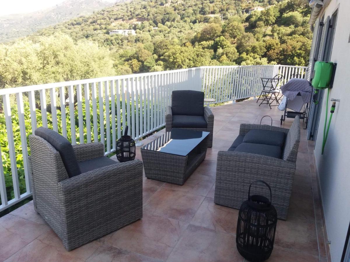 Casa Basgiu, Chambres Avec Balcon Et Table D'Hotes Zilia Exteriér fotografie